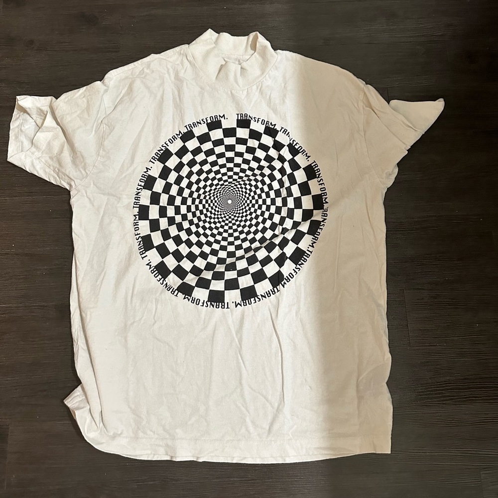 UO Mock Neck Graphic T